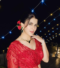 Load image into Gallery viewer, The Diana Emerald Diamond Necklace Set