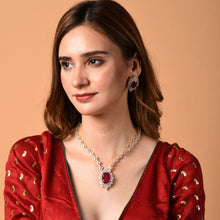 Load image into Gallery viewer, gold ruby necklace
