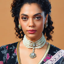 Load image into Gallery viewer, Pearl Polki Chokher (ISH 40)
