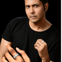 Load image into Gallery viewer, Mens Engagement Ring in 925 Silver with Austrian CZ
