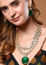 Load image into Gallery viewer, polki emerald necklace
