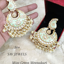 Load image into Gallery viewer, Pastel Meenakari Kundan Earring
