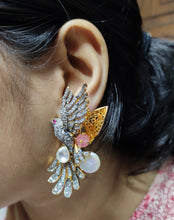 Load image into Gallery viewer, Eagle Fusion Baroque Earrings
