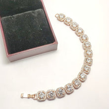 Load image into Gallery viewer, Solitaire Tennis Bracelet
