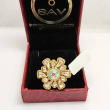 Load image into Gallery viewer, Kundan Fancy Ring
