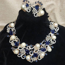 Load image into Gallery viewer, Royal Blue Baroque Set in Rose
