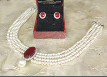 Load image into Gallery viewer, Ruby Pendent Pearl Set
