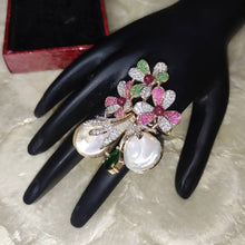 Load image into Gallery viewer, Western Baroque Ring
