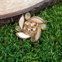 Load image into Gallery viewer, Mother of Pearl Mint Ring
