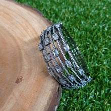Load image into Gallery viewer, Antique Diamond Bracelet
