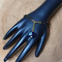 Load image into Gallery viewer, Evil Eye Mangalsurta Bracelet
