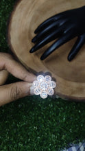 Load image into Gallery viewer, Floral Ring in Sterling Silver
