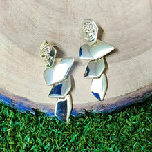 Load image into Gallery viewer, Western Gold Jewellery
