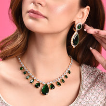 Load image into Gallery viewer, EMERALD NECKLACE SET
