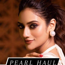 Load image into Gallery viewer, Rose Pearl 25mm Studs with clip
