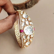 Load image into Gallery viewer, Uncut Polki Bracelet online 
