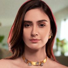 Load image into Gallery viewer, Hand Made Golden Wired Set
