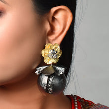Load image into Gallery viewer, Black Earrings for Western Outfit 
