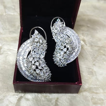 Load image into Gallery viewer, Diamond Earrings Real Looking
