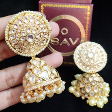 Load image into Gallery viewer, Kundan Earrings
