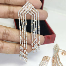 Load image into Gallery viewer, Two Way Long Earring
