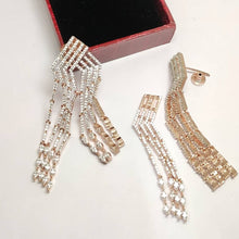 Load image into Gallery viewer, Two Way Long Earring

